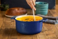 Saveur Selects Braadpan Voyage - Classic Blue - ø 25 Cm / 4.7 Liter - Geëmailleerde Anti-aanbaklaag -Keukengerei Korting Winkel 1 2 7
