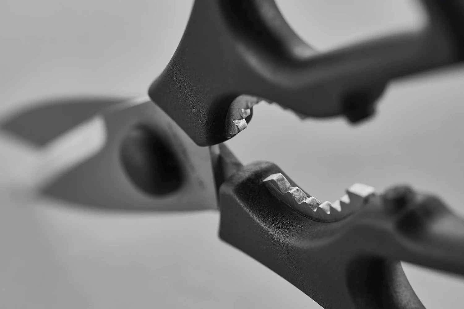 Wusthof Keukenschaar 18 Cm 5 Wusthof Keukenschaar 18 Cm - Afbeelding 3