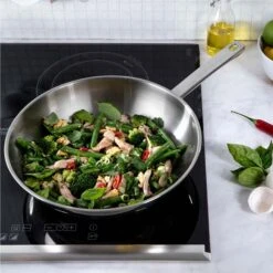 BK Wokpan Bright RVS - ø 28 Cm - Zonder Anti-aanbaklaag -Keukengerei Korting Winkel 11bc81fcb685ce434ad45e2c9fc75a1efe62e3fe BK Bri WokP 1pc CC005747 001 PIU