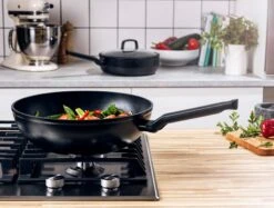 BK Wokpan Easy Induction - Aluminium - ø 30 Cm / 5 Liter - Keramische Anti-aanbaklaag -Keukengerei Korting Winkel 5a9af3504a9db6be68e4bbede96c4729367a182c BK Easy Induction Wok 005