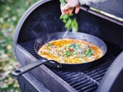 BK Koekenpan Black Steel - ø 28 Cm - Zonder Anti-aanbaklaag -Keukengerei Korting Winkel 63b61f80f08e843f27d7571b3fc6df03c118578d BlackSteel 12 11 B93816 1