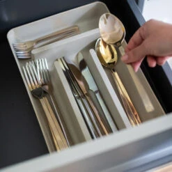 Koziol Bestekbak Rio 4-Vaks 32 X 21 Cm 5 Koziol Bestekbak Rio 4-Vaks 32 X 21 Cm -Keukengerei Korting Winkel 7210 rio 700 19 os