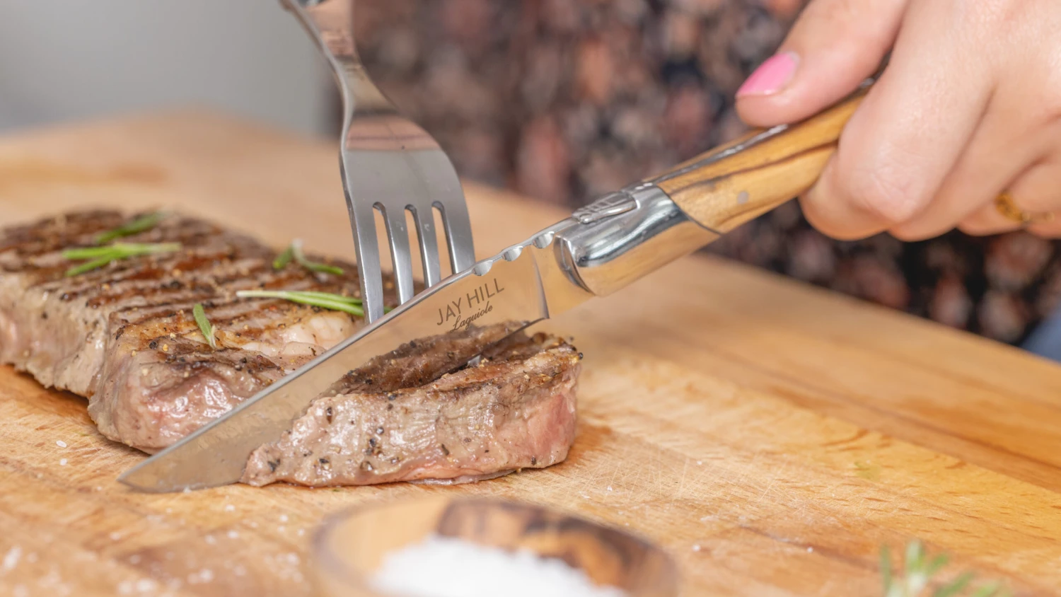 Jay Hill Steakmessen Laguiole - Olijfhout - 6 Stuks 5 Jay Hill Steakmessen Laguiole - Olijfhout - 6 Stuks - Afbeelding 3