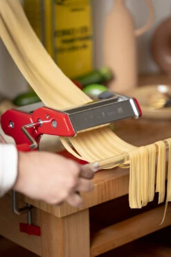 Blackwell Pastamachine Rood -Keukengerei Korting Winkel 8720364453718 01