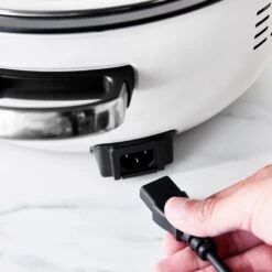 GreenPan Omnicooker - 5.7 Liter - Cream - Keramische Anti-baklaag 15 GreenPan Omnicooker - 5.7 Liter - Cream - Keramische Anti-baklaag -Keukengerei Korting Winkel CC005288 001 CC005289 001 image8 feature5 b5e62739 964c 4efa a607 a333dc8ac442