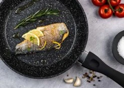 Westinghouse Koekenpan Marble - ø 28 Cm - Standaard Anti-aanbaklaag -Keukengerei Korting Winkel Clipboard02 23