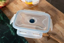 Sareva Vacuum Ovenschalen / Vershoudbakjes - Hittebestendig Glas - 8 Delige Set 10 Sareva Vacuum Ovenschalen / Vershoudbakjes - Hittebestendig Glas - 8 Delige Set -Keukengerei Korting Winkel Crumble in ovenschaal en vershoudbakjes 5 3