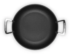 Le Creuset Hapjespan Met Deksel - Les Forgées TNS - ø 26 Cm / 2.7 Liter - Standaard Anti-aanbaklaag -Keukengerei Korting Winkel LC 20190624 ZS PS FS 51107260010502 005