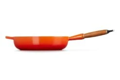 Le Creuset Hapjespan Signature - Oranjerood - ø 28 Cm / 3.6 Liter- Geëmailleerde Anti-aanbaklaag -Keukengerei Korting Winkel LC 20210721 HL PS FS 20259280900422 003