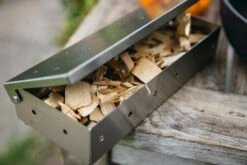 Jay Hill BBQ Smoker Box / Rookbox - RVS - 22 X 9 X 4 Cm 9 Jay Hill BBQ Smoker Box / Rookbox - RVS - 22 X 9 X 4 Cm -Keukengerei Korting Winkel Smokebox Rookhout 1