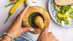 Jay Hill Vijzel Tunea - Olijfhout - ø 11 Cm 13 Jay Hill Vijzel Tunea - Olijfhout - ø 11 Cm -Keukengerei Korting Winkel TuneaHand 8