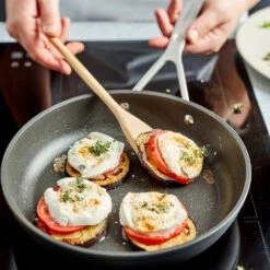 Demeyere Koekenpannenset Alu Industry 3 - Duraslide - ø 24 + 28 Cm - Standaard Anti-aanbaklaag -Keukengerei Korting Winkel pdp masonry content demeyere pans ptfe induction 750x7505B15D