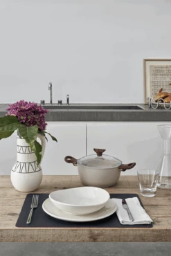 Sambonet Braadpan Rock 'n' Rose - Creme - ø 24 Cm / 4.5 Liter - Standaard Anti-aanbaklaag -Keukengerei Korting Winkel sambonet rock n rose sfeer9