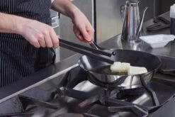 Sambonet Serveerpincet Zwart -Keukengerei Korting Winkel sambonet serveerpincet zwart sfeer3