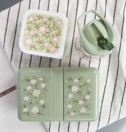 A Little Lovely Company Lunchbox - Groene Bloesems -Keukengerei Korting Winkel sbblsa49 lr 4 lunch box blossoms sage