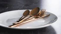 Sareva Bestekset - 16-delig / 4 Personen - Koper 12 Sareva Bestekset - 16-delig / 4 Personen - Koper -Keukengerei Korting Winkel sfeer brons 6 2