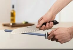 Wusthof Slijpstaaf Keramisch 26 Cm -Keukengerei Korting Winkel sharpening 4455 in action