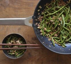 Valira Wokpan Aire - ø 30 Cm - Standaard Anti-aanbaklaag -Keukengerei Korting Winkel woksfeerfoto2